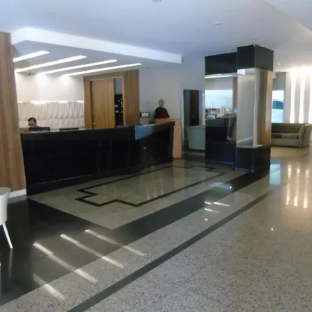 Flat Em Hotel No Meireles *